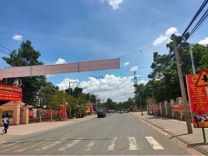 Hình ảnh Bán đất MT đường nhựa 35m,1,85tr/m2
