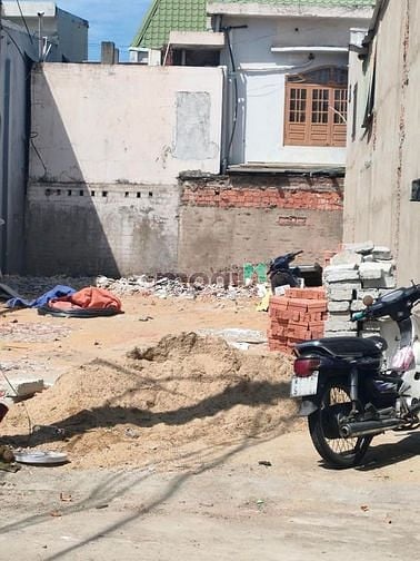 Hình ảnh Bán đất đẹp sầm uất mặt tiền Nguyễn Phước Nguyên