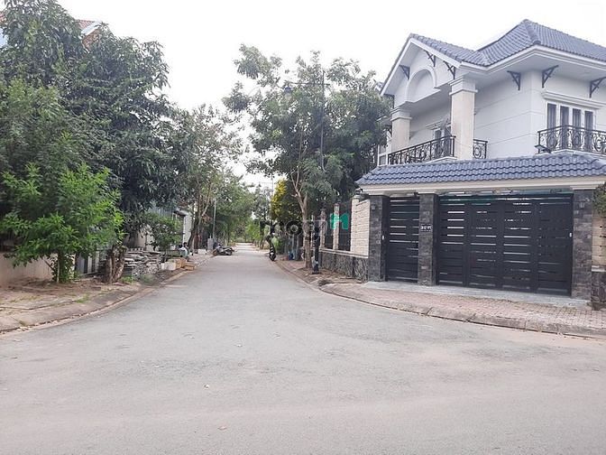 Hình ảnh Bán đất KDC Vĩnh Phú 1, nền biệt thự view sông, MT nhựa 10m, SHR, CC