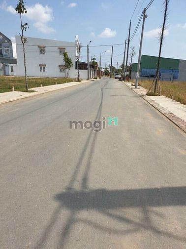 Hình ảnh Kẹt tiền bán rẻ lô đất thổ cư 900 triệu