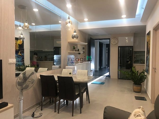 Hình ảnh Thật 100%, bán Scenic Valley 2PN, nhà rất đẹp, lầu cao