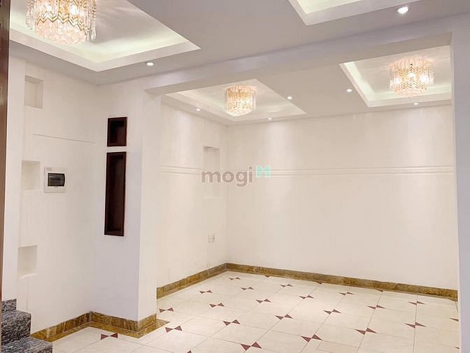 Hình ảnh Nhà 3 mặt thoáng phong cách biệt thự - gần phố - tây sơn, đống đa -
