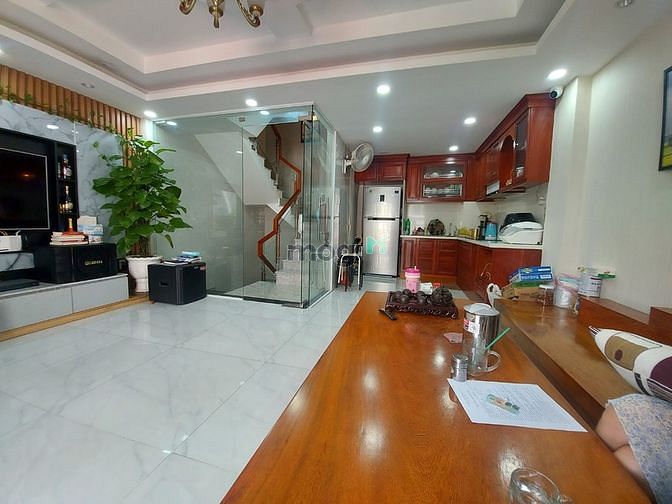 Hình ảnh Bán căn 5 tầng, tặng căn 2 tầng, mặt tiền kd đa ngành, Hồng Hà sbay