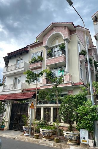 Hình ảnh Biệt thự đẹp đẳng cấp khu Bình An Q2 - DT: 9x20 - 35 tỷ