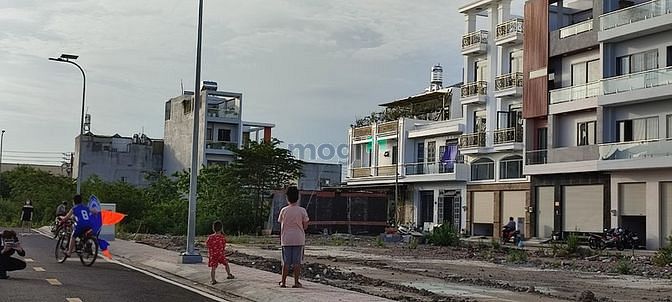 Hình ảnh Bán Đất Thổ Cư Quận Bình Tân Hương Lộ 2 Gần Bệnh Viện Bình Tân QL1A