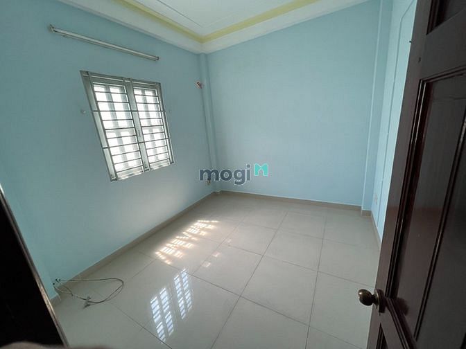 Hình ảnh [Tân Bình] Nhà BTCT 3 tầng 3WC, 4PN