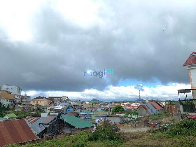 Hình ảnh bán lô đất 292m2 view đẹp đường triệu việt vương phường 4 đà lạt
