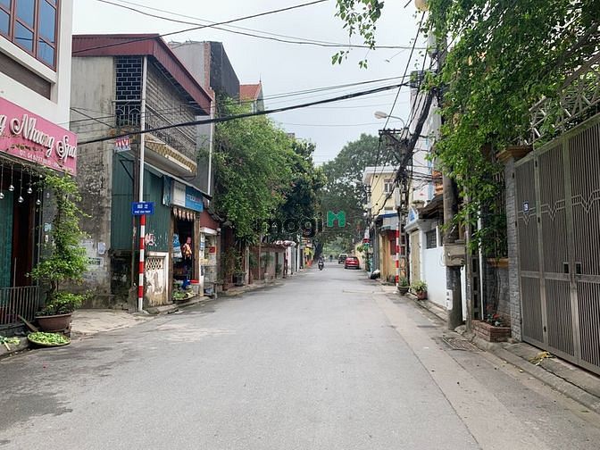 Hình ảnh Bán 100m đất trước đường 15m, sau đường 6m phố Tân Thụy