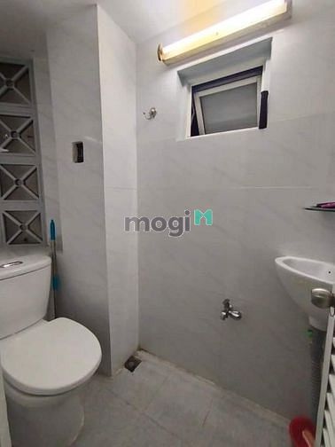 Hình ảnh Bán nhà Đẹp P10, Q.Tân Bình giá chỉ 3,35 Tỷ
