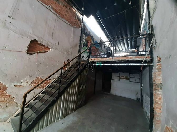 Hình ảnh Cho thuê nhà MT 101 đề thám, cô giang, quận 1