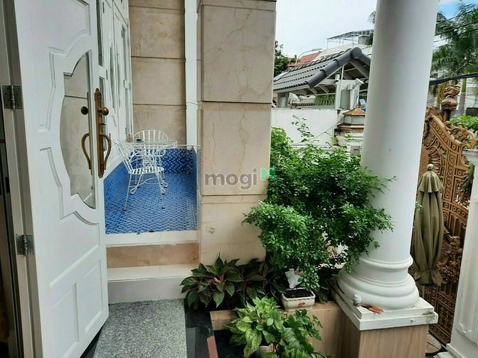 Hình ảnh Biệt thự 640m2 Cao Lỗ, Phường 4, Quận 8.(8m x 20m)