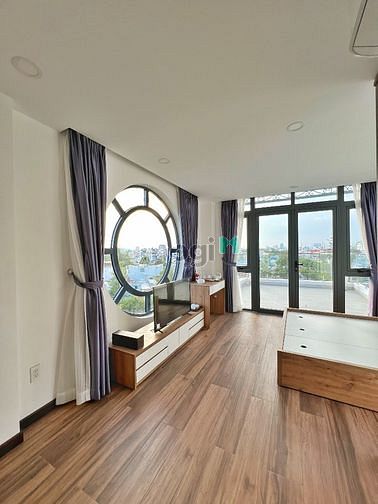 Hình ảnh Căn Hộ Mới Xây Bancong View Bờ kè cực thoáng Phú Nhuận
