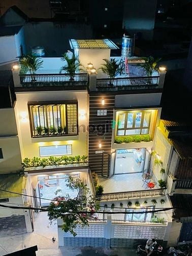 Hình ảnh VILLA giữa lòng GÒ VẤP. Một không gian thoáng mát.