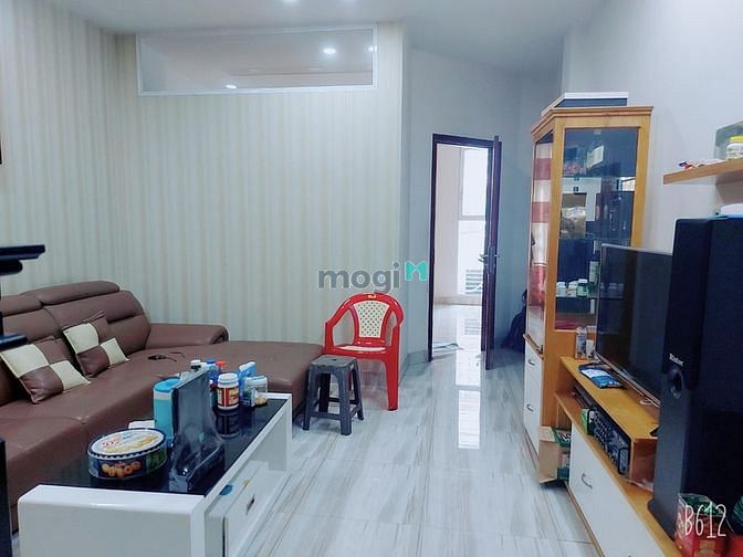 Hình ảnh Bán Nhà Cách Mạng Tháng 8 100M2, 4tầng, Phường 5 Tân Bình , 18.5 tỷ.