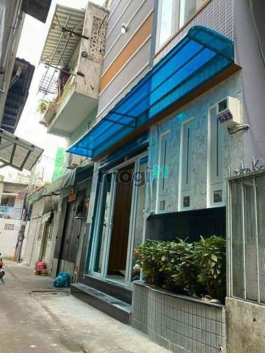 Hình ảnh Quận 5 - Cách mặt tiền 1 căn - 5 tầng - 4.8 tỷ