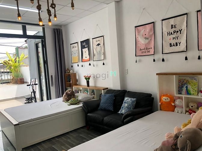 Hình ảnh mặt tiền đường Nguyễn Xí đoạn 2 chiều