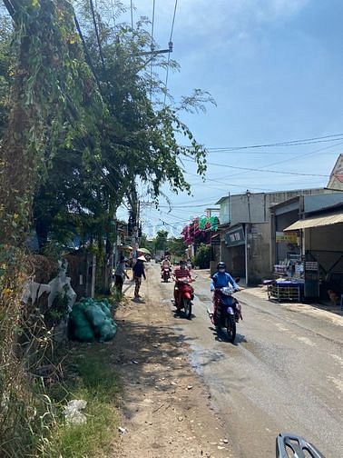 Hình ảnh Bán Lô đất 1 trục 2685m2 thổ cư đường Võ Văn Vân, Bình Chánh