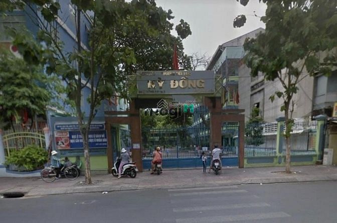 Hình ảnh Chính chủ cần bán gấp lô đất đường Liên Phường, Phước Long B, Quận 9.