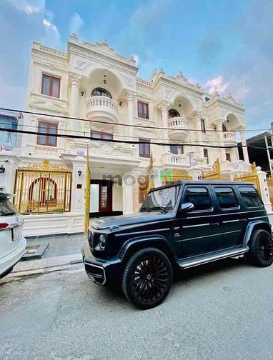Hình ảnh PH, Quận 8 - Biệt Thự 350m2 - 30 tỷ - Đối Diện Công Viên