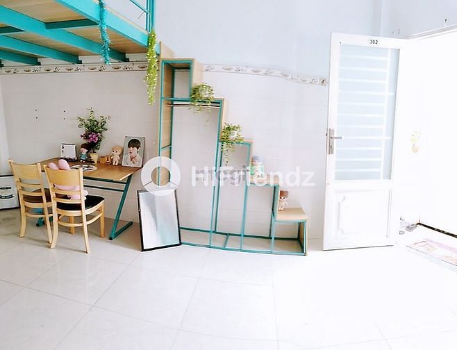 Hình ảnh Phòng có gác full nội thất có cửa sổ Tân Phú