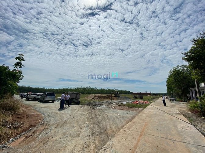 Hình ảnh Bán đất Ngay Thị Trấn Giá 4,1tr/m