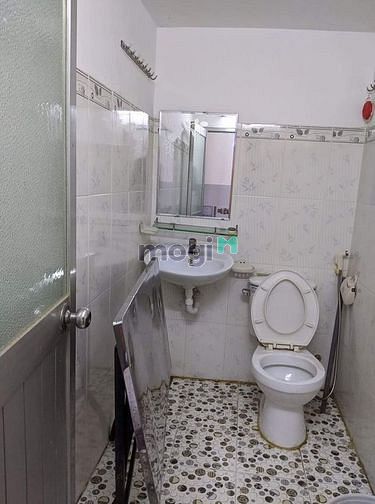 Hình ảnh Cần bán nhà 44m2 SHR hẻm 178 Đoàn Văn Bơ quận 4