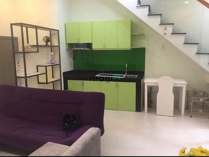 Hình ảnh Trung tâm Quận 10 - 33m2 - Ngang 5.6m - 4.3 tỷ