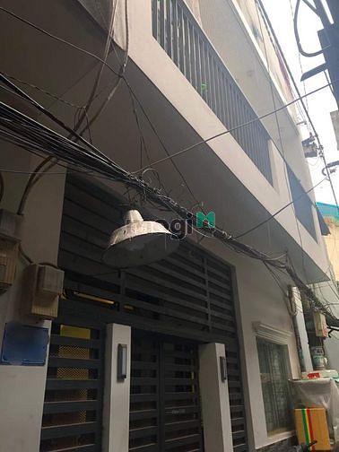 Hình ảnh Trung tâm Quận 10 - 33m2 - Ngang 5.6m - 4.3 tỷ