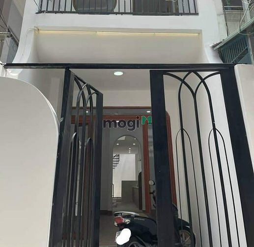 Hình ảnh Bán Nhà Khuôn Việt Hẻm Oto thông.