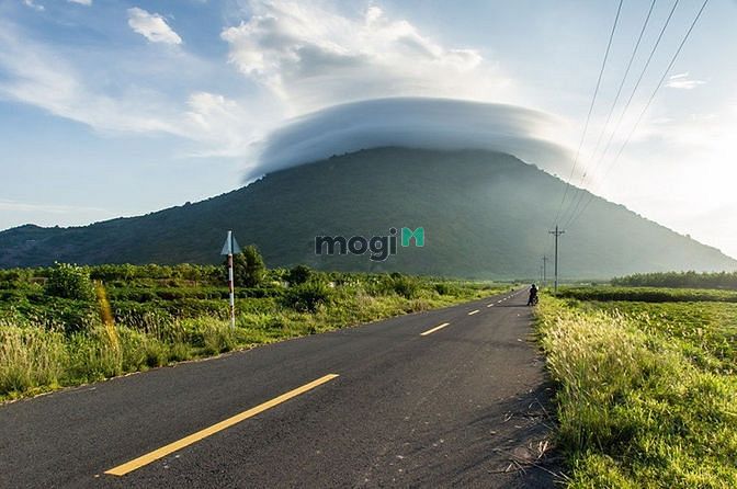 Hình ảnh Bán lô đất ngay khu dân cư. Cách Núi Bà Đen 5km. Giá cực tốt