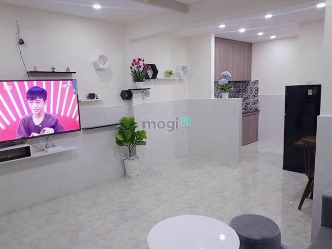 Hình ảnh Bán nhà có gác lửng,gần chợ Bà Chiểu 32m2
