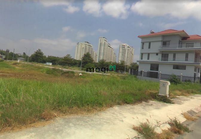 Hình ảnh Cần bán lô đất Nguyễn Văn Linh p:Tân Phong,q7, sổ hồng,dt100m, 2,6 tỷ