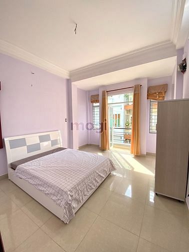 Hình ảnh Phòng sẵn nội thất, thoáng mát. Đối diện EMART Phan Văn Trị