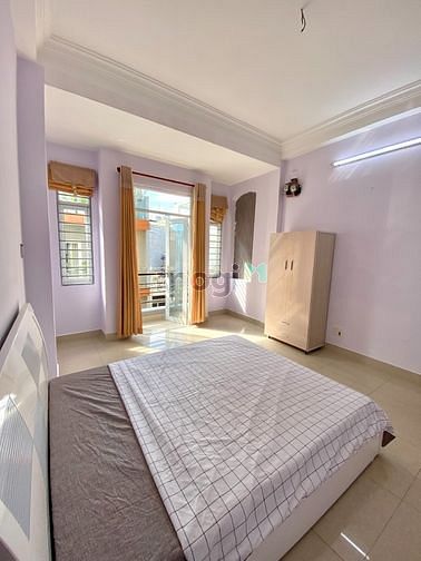 Hình ảnh Phòng sẵn nội thất, thoáng mát. Đối diện EMART Phan Văn Trị