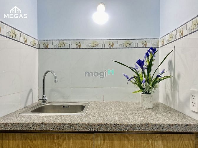 Hình ảnh Cho Thuê Căn Hộ Full Nt có Cửa Sổ Lớn Giá Rẻ Gần khu Sala Quận 2