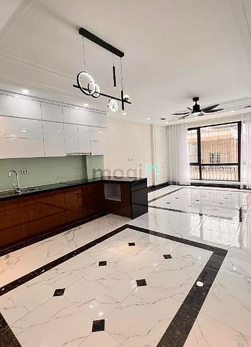 Hình ảnh Phân lô Duy Tân, Cầu Giấy gần bãi đỗ xe. 60m2 6T Thang máy, Gara ô tô