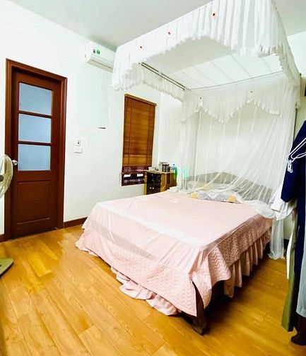 Hình ảnh Phân lô Duy Tân, Cầu Giấy gần bãi đỗ xe. 60m2 6T Thang máy, Gara ô tô