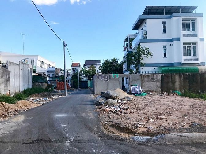 Hình ảnh Hàng gấp ngay vong xoay ngã 4 Tân Phong ,TP Biên Hòa