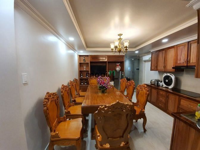 Hình ảnh CHDV full nội thất bằng gỗ cao cấp Quận 7 - Có ban công siêu thoáng