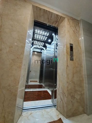 Hình ảnh CHDV full nội thất bằng gỗ cao cấp Quận 7 - Có ban công siêu thoáng