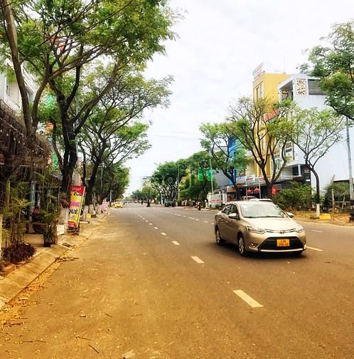 Hình ảnh Cần bán 5 lô đất mặt tiền đường Kinh Dương Vương, ĐN