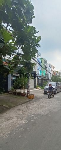Hình ảnh Cho thuê nhà mặt tiền đường 18 khu tên lửa