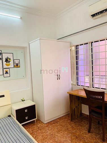 Hình ảnh Cho thuê CHDV Giaỉ Phóng Tân Bình có ban công chỉ 4,6tr