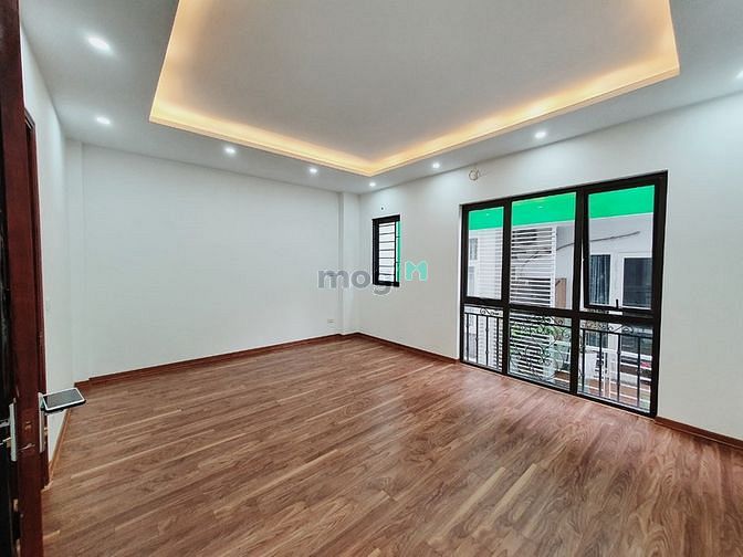 Hình ảnh Chưa đến 5 tỷ có ngay nhà đẹp Láng Thượng.