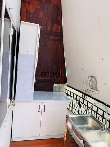 Hình ảnh Cho thuê CHDV Giaỉ Phóng Tân Bình có ban công chỉ 4,6tr