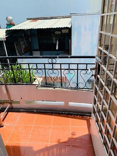 Hình ảnh Cho thuê CHDV Giaỉ Phóng Tân Bình có ban công chỉ 4,6tr