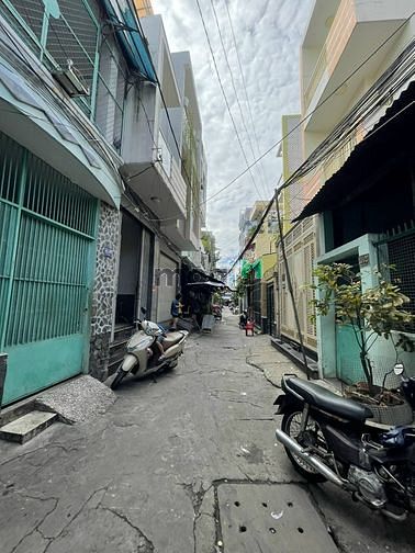 Hình ảnh Bán nhà hẻm 288 đường Dương Bá Trạc, quận 8