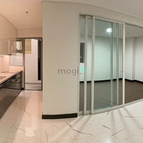 Hình ảnh Cho thuê 2PN layout hiếm tại Empire, ban công rộng 2m