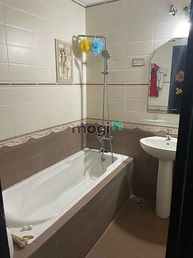 Hình ảnh Bán screc Tower 76m2 2pn 2wc tặng nội thất giá tốt