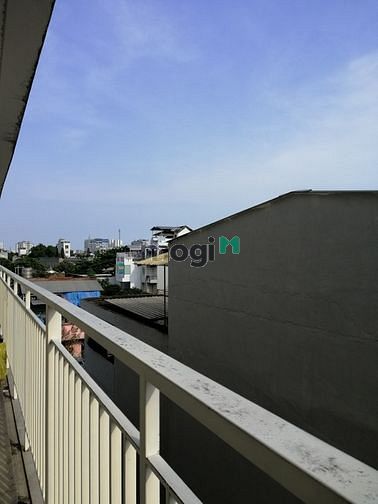 Hình ảnh Phòng máy lạnh gần ngay đường Tên Lửa - Bình Tân